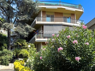 Trilocale in Vendita a Ospedaletti, 460'000€, 105 m²