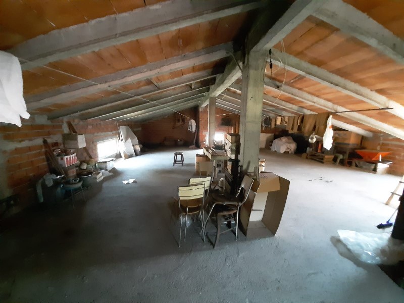 Villa in Vendita a Gavardo, 348'000€, 270 m², con Box