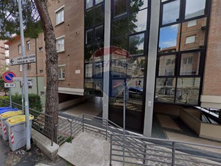 Appartamento in Vendita a Perugia, 100'387€, 125 m²