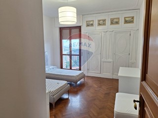 Stanza in Affitto a Perugia, 270€, 145 m²