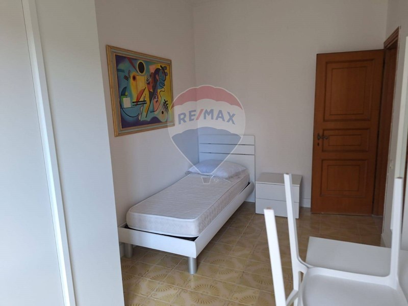 Stanza in Affitto a Perugia, 420€, 145 m²