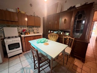 Stanza in Affitto a Pisa, 260€, 120 m²