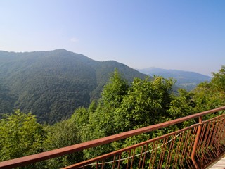 Quadrilocale in Vendita a Ponna, 63'000€, 50 m²