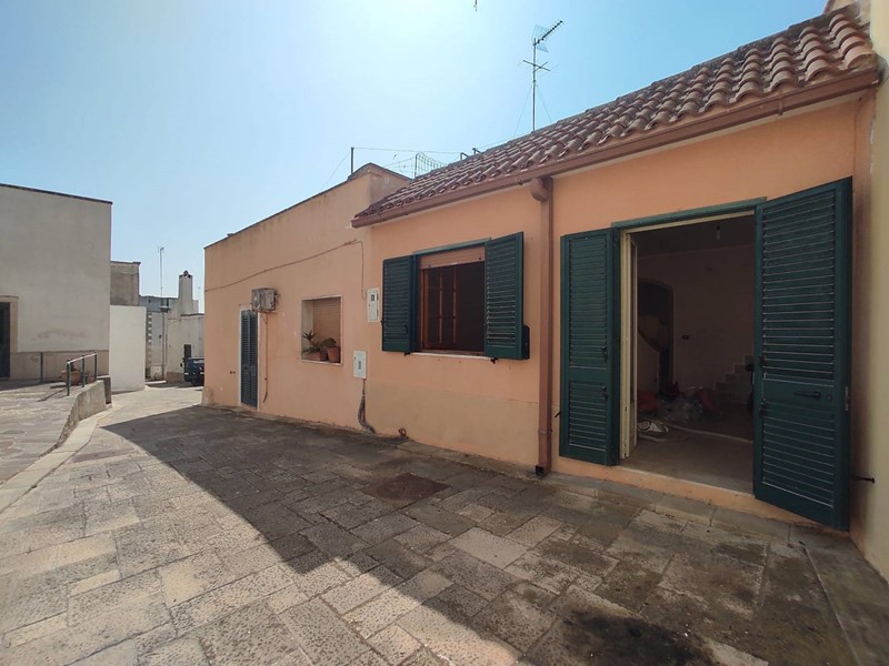 Casa Indipendente in Vendita a Cannole, 47'000€, 96 m²