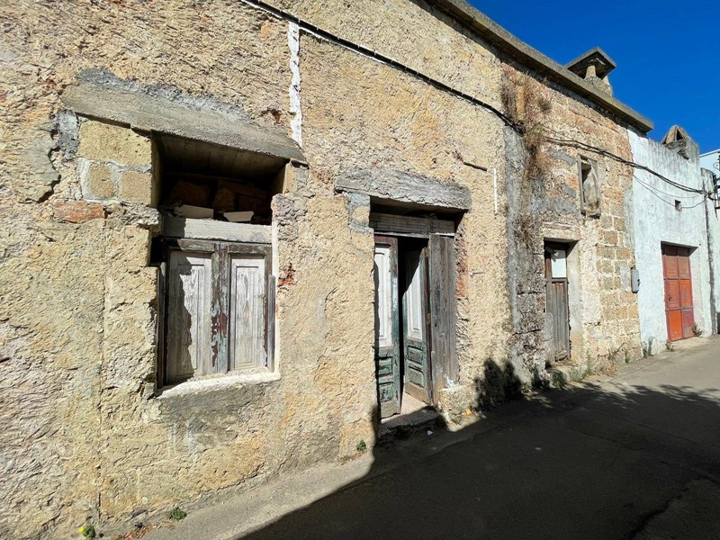 Casa Indipendente in Vendita a Alliste, 69'000€, 72 m²