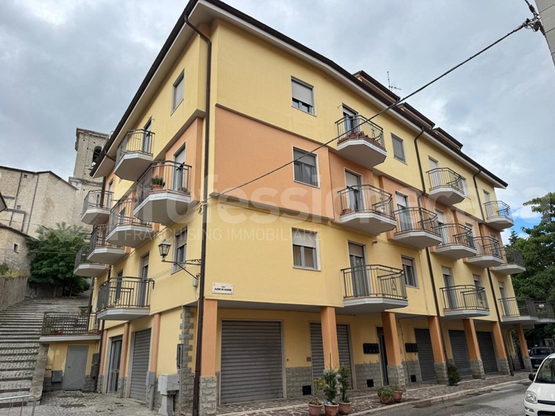Quadrilocale in Vendita a Agnone, 129'000€, 107 m², arredato