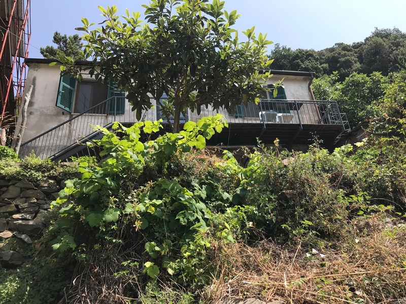Casa Indipendente in Vendita a Vernazza, zona Muro Superiore , 165'000€, 70 m²