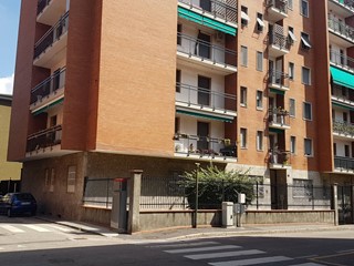 Trilocale in Vendita a Cinisello Balsamo, 195'000€, 90 m²