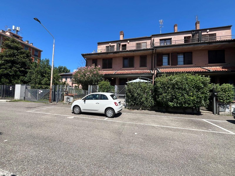Villetta a schiera in Vendita a Cinisello Balsamo, 400'000€, 111 m²