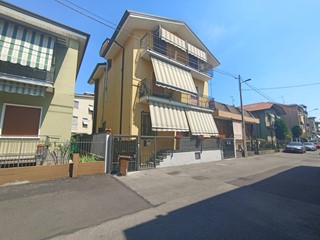 Trilocale in Vendita a Cinisello Balsamo, 215'000€, 92 m²