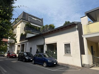 Trilocale in Vendita a Seregno, 225'000€, 85 m²