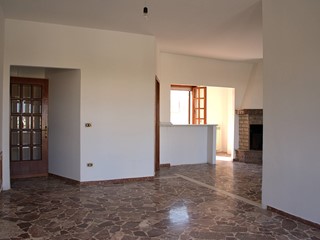 Casa Indipendente in Vendita a Soleto, 139'000€, 210 m², con Box