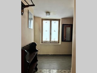 Trilocale in Affitto a Venasca, 400€, 70 m², arredato