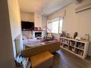 Quadrilocale in Vendita a Massarosa, zona Stiava, 150'000€, 80 m², arredato