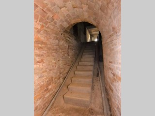 Casa Indipendente in Vendita a Lapedona, 125'000€, 515 m²