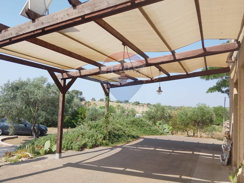 Villa in Vendita a Grammichele, 120'000€, 80 m²