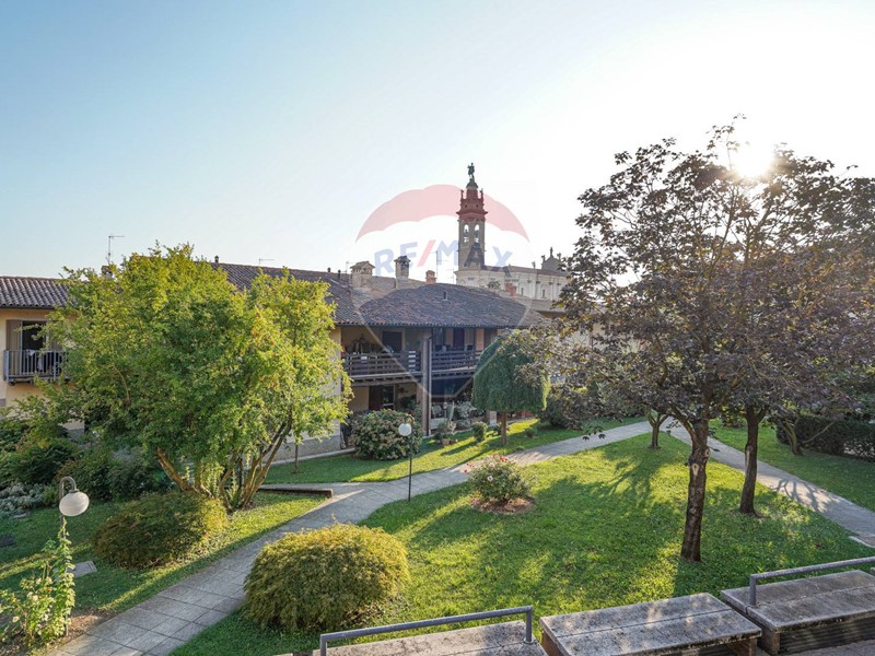 Trilocale in Vendita a Stezzano, 264'000€, 135 m²