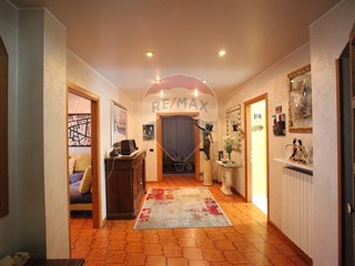 Trilocale in Vendita a Gorle, 205'000€, 180 m²