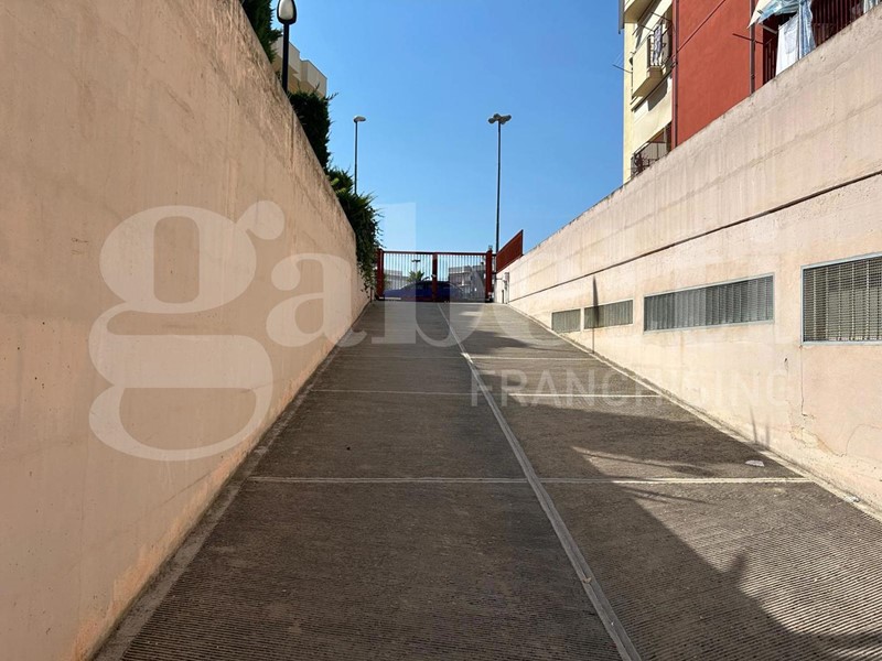 Box in Vendita a Canosa di Puglia, 50 m²
