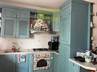 Trilocale in Vendita a Città Sant'Angelo, 145'000€, 110 m², arredato, con Box