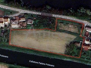 Casa Indipendente in Vendita a Rovigo, zona Fienil Del Turco, 55'000€, 153 m²