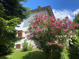 Villa in Vendita a Castelfranco Emilia, zona castelfranco emilia, 415'000€, 340 m², con Box