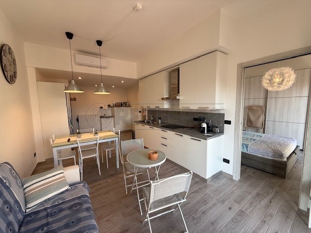 Quadrilocale in Vendita a Loano, 235'000€, 70 m², arredato