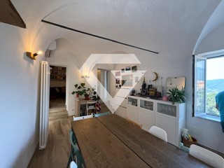 Casa Semi Indipendente in Vendita a Boissano, 415'000€, 216 m²