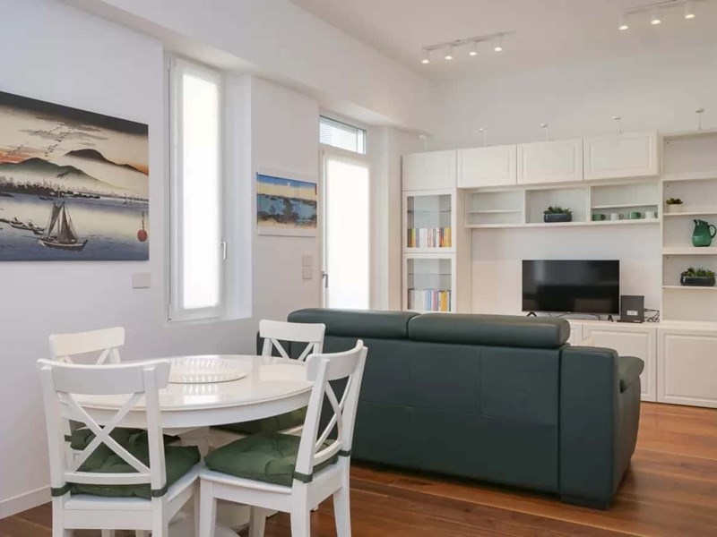 Monolocale in Affitto a Milano, zona Via Errico Petrella, 450€, 65 m², arredato