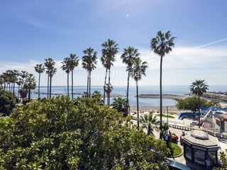 Appartamento in Vendita a Imperia, 450'000€, 130 m²