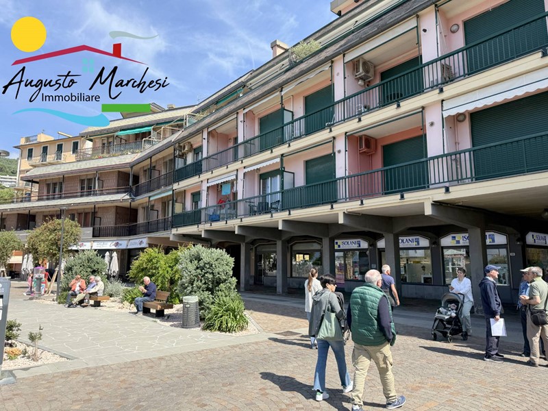 Quadrilocale in Affitto a Recco, 850€, 71 m²