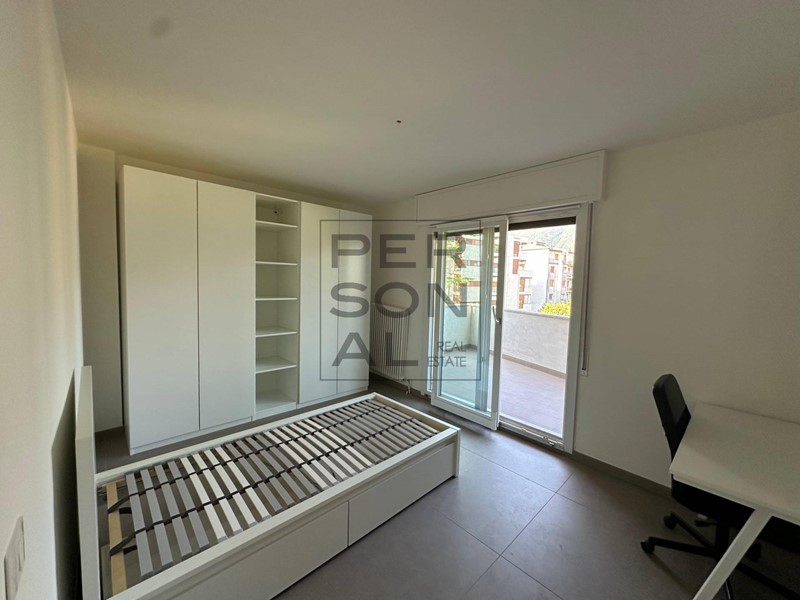 Appartamento in Affitto a Trento, 430€, 140 m²