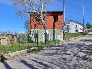 Rustico in Vendita a Frigento, 23'000&euro;, 80 m²