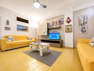 Quadrilocale in Vendita a Stalettì, zona Copanello, 80'000&euro;, 105 m²