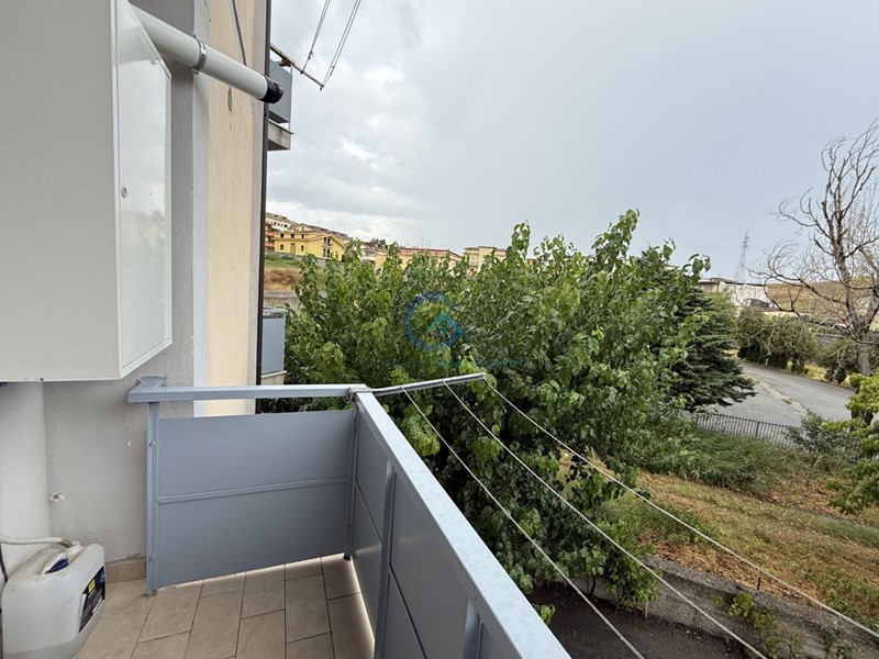 Trilocale in Vendita a Catanzaro, zona Santa Maria, 95'000&euro;, 100 m²