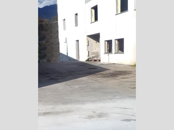 Loft in Vendita a Capannori, zona Lappato, 250'000€, 250 m²