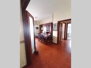 Quadrilocale in Vendita a Carrara, 165'000€, 90 m², arredato