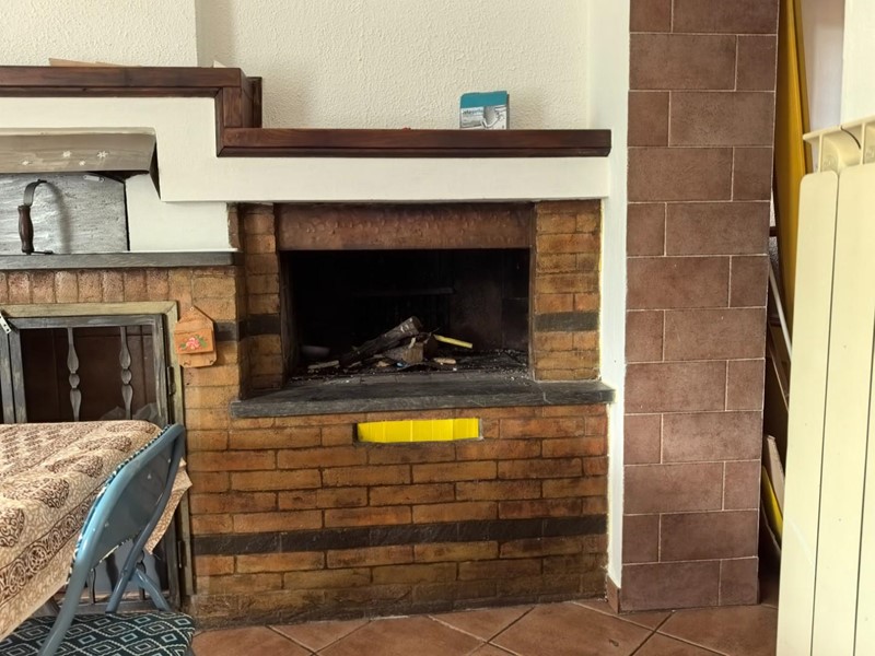 Casa Indipendente in Vendita a Castelfranco di Sotto, zona Orentano, 250'000€, 155 m²