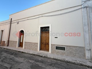 Casa Indipendente in Vendita a Manduria, 115'000€, 110 m²