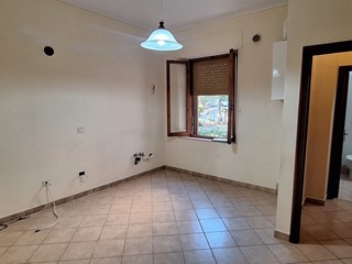 Bilocale in Vendita a Rapolano Terme, zona Serre Di Rapolano, 54'000&euro;, 50 m²