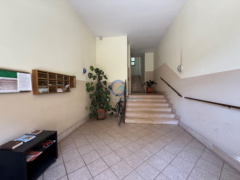 Capannone in Vendita a Catanzaro, zona Catanzaro Lido, 15'000&euro;, 45 m²