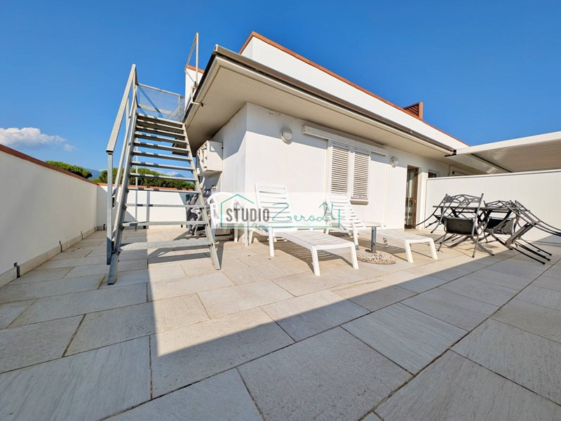 Appartamento in Vendita a Pietrasanta, 850'000€, 110 m²