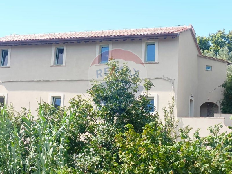 Rustico in Vendita a Santa Luce, 510'000€, 375 m²