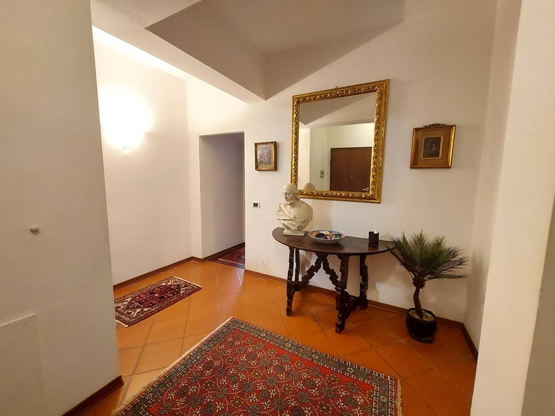 Appartamento in Affitto a Ferrara, 1'500&euro;, 130 m²
