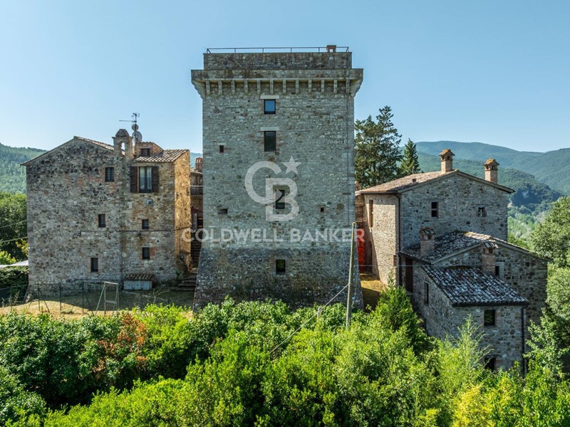 Appartamento in Vendita a Todi, 790'000€, 700 m²