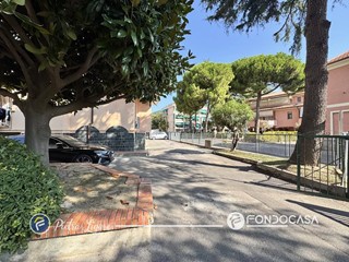 Trilocale in Vendita a Pietra Ligure, 195'000€, 54 m²