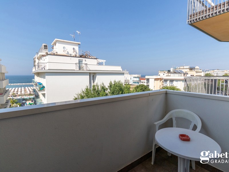 Attività commerciale in Vendita a Cattolica, 2'200'000&euro;, 2944 m²