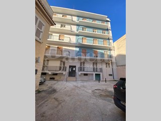 Quadrilocale in Vendita a Acquaviva delle Fonti, 135'000€, 110 m²