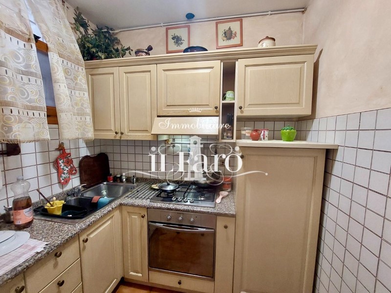 Appartamento in Vendita a Viareggio, 249'000€, 90 m², arredato