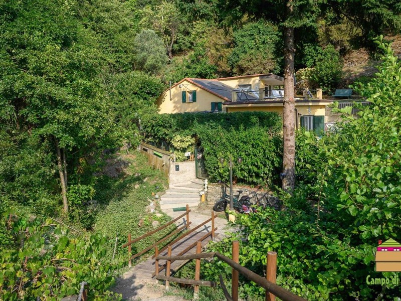 Villa in Vendita a Levanto, 330'000€, 107 m², arredato